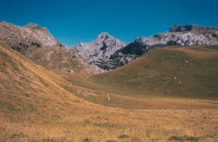 Hiru Errege Mahaiko igoeratik