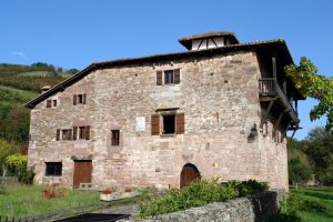 Arraioz: jauregia