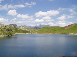 Estanes aintzira