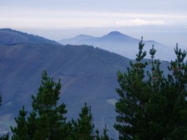 Sasiburutik Lucero muturra eta Serantes