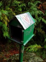 Pico Menorreko txartelontzia