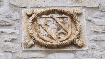 Guillerminaren etxeko armarria, Atondo-Itza