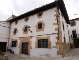 San Pedro kaleko etxea, Mañeru