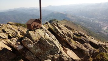 Mendaur (1131m) tontorra eta postontzia