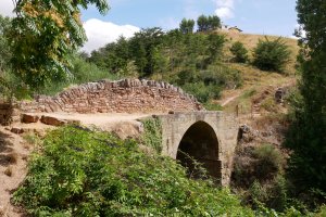 Zubia, Zirauki