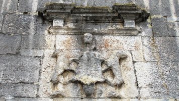 Etxe bateko armarria, Artabia-allin