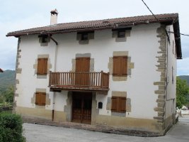Miltxonea etxea, Gartzaron-Basaburua