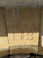 Etxe bateko atearen klabea, Benegorri-Leotz