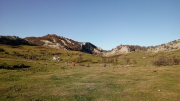 Arrabako Landa eta Gorosteta (1259m) sakonean
