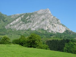 Gaintzatik ikusita