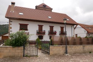 Etxea, Garaioa