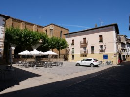 Foruen plaza, Irunberri
