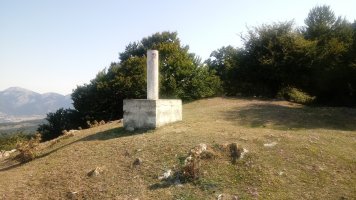 Munain mendatea punta (1045m)