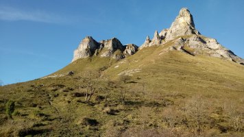 Iturrigorri (1073m) mendiaren azpitik