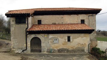 San Esteban eliza, Ibisate Arraia-Maeztu