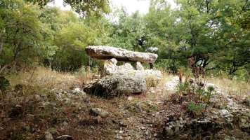 Artzabal trikuharria