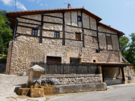 Etxea, Elortza