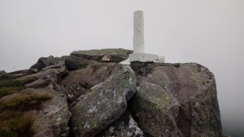 Alba (1074m) tontorra