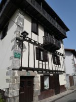 Etxea, Lesaka