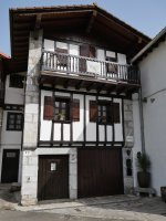 Etxea, Lesaka