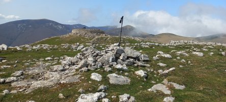 Urkulu (1423m) tontorra eta dorrea