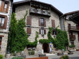 Etxea, Burgi