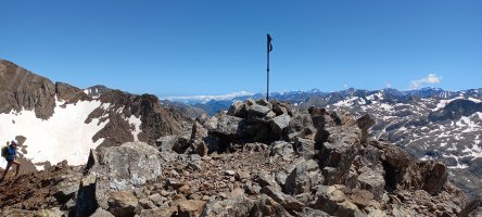 Pondiellosko Orratza (3011m) tontorra