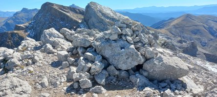 Llena del Bozo (2566m) tontorra
