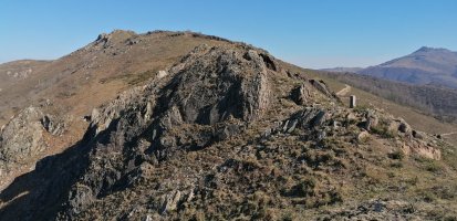 R6 mugarria Arranoko Harriaren inguruan