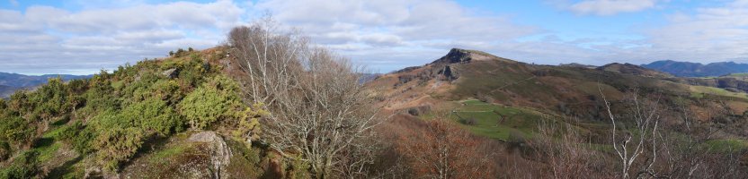 Larratzu, tontorrera gerturatzen HEko bizkarrean gora