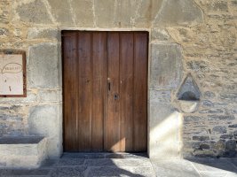 San Julian eta Santa Basilisa Eliza. Aiara (Izoria)