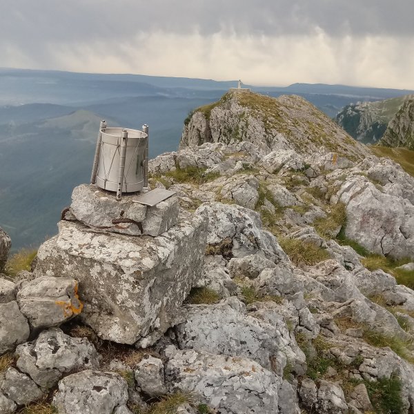 Aitxuri (1551m) tontorra