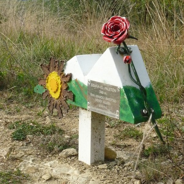 Egañako txartelontzia