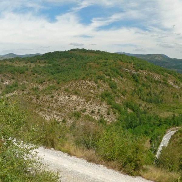 Txaparral, Benasako pistatik