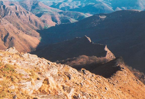 Iparraldeko igoerabidea Sumus aldetik