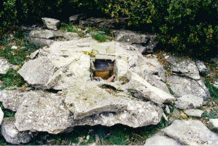 Jaiotz egunaren hondakinak