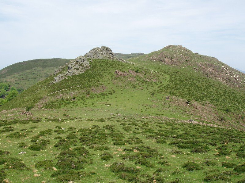 Olari (1048m)