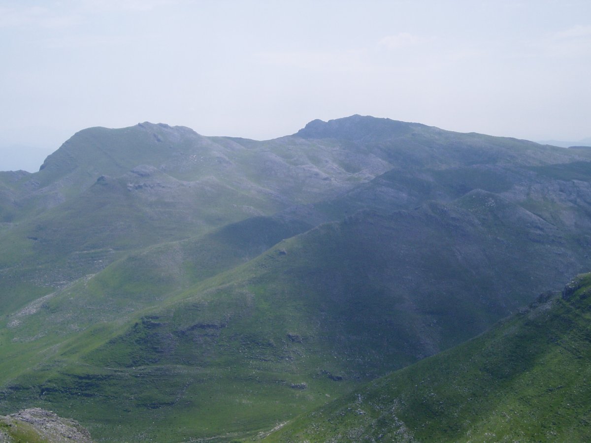 Intzeko dorrea eta Urkute Ganbotik