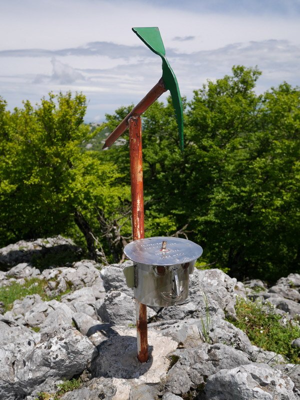 Altipitatxeko txartelontzia