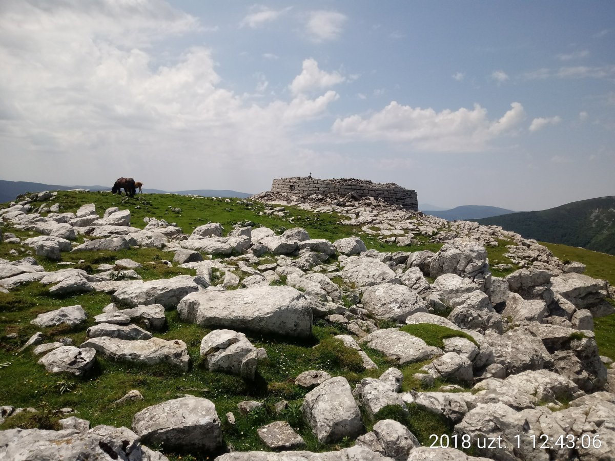Urkulu, tontorra eta dorrea