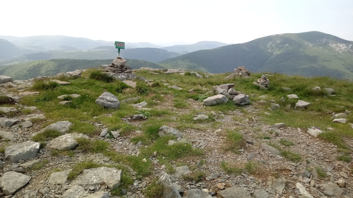 Urkulu, dorreko tontorra eta postontzia