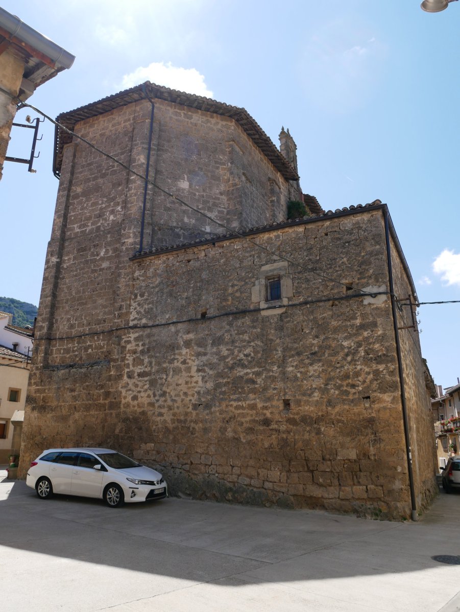 San Esteban eliza, Genevila