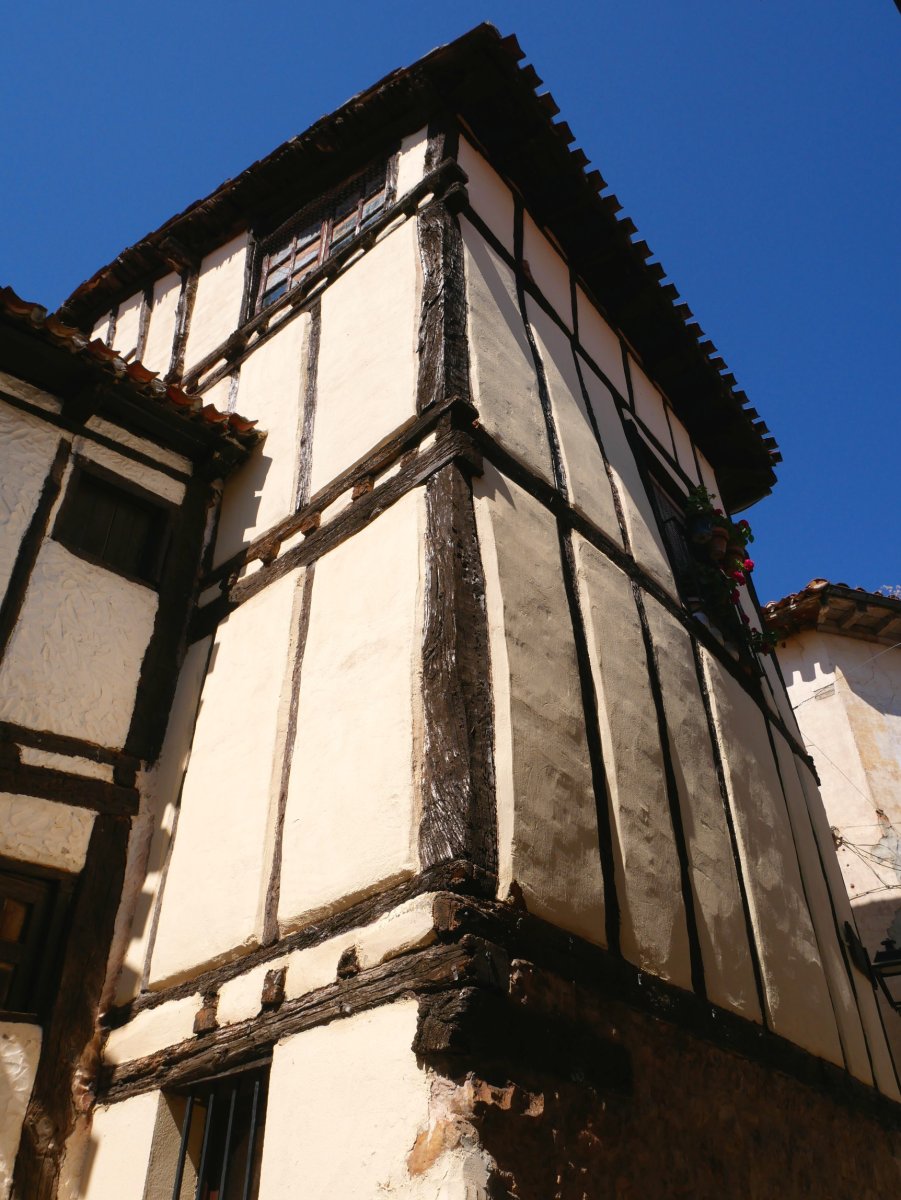 Etxea, Covarrubias