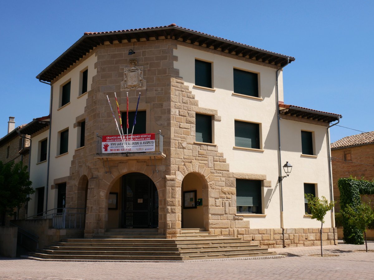 Udaletxea, Obanos