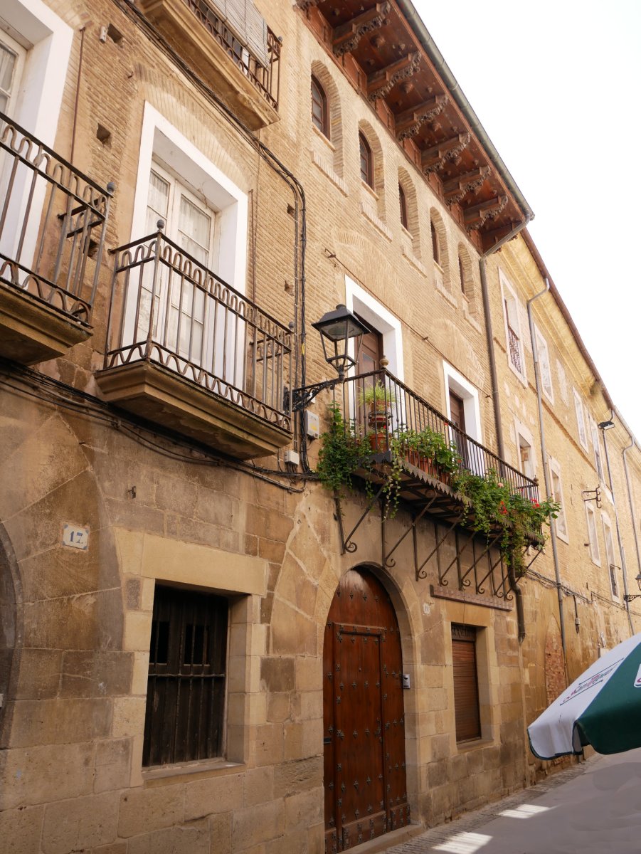 Etxea, Gares