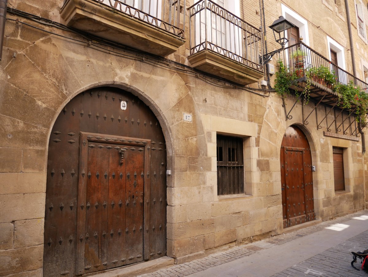 Etxeak, Gares