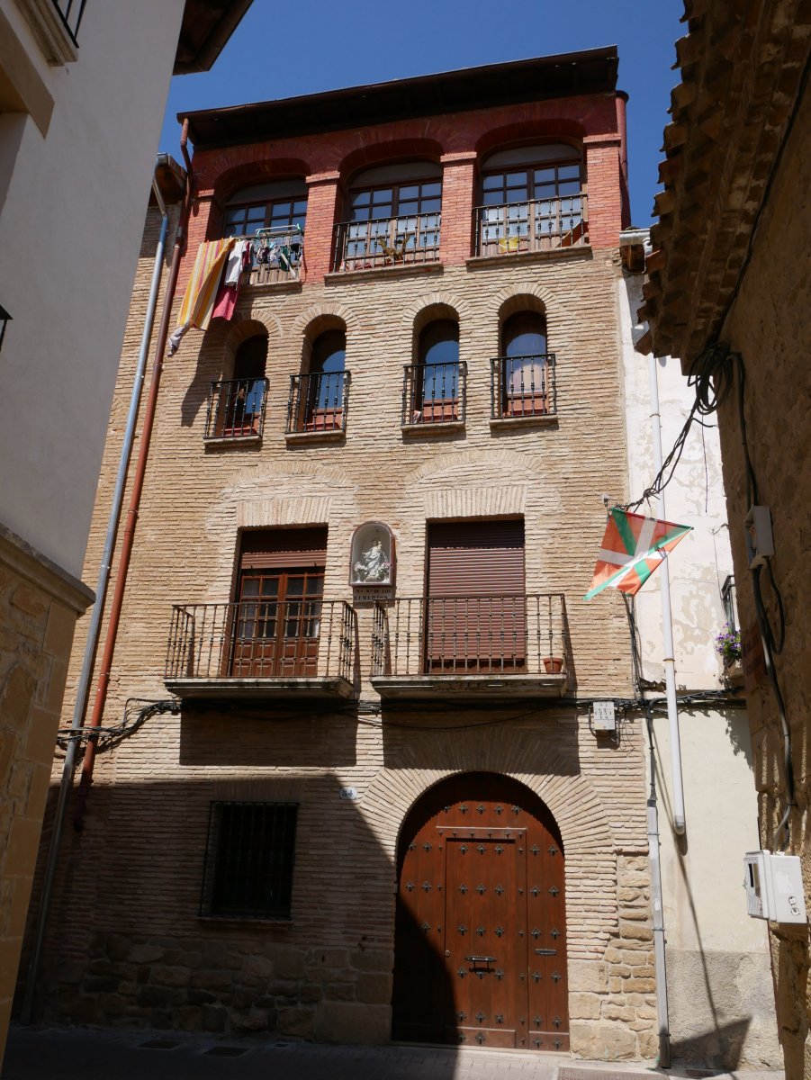 Etxea, Gares