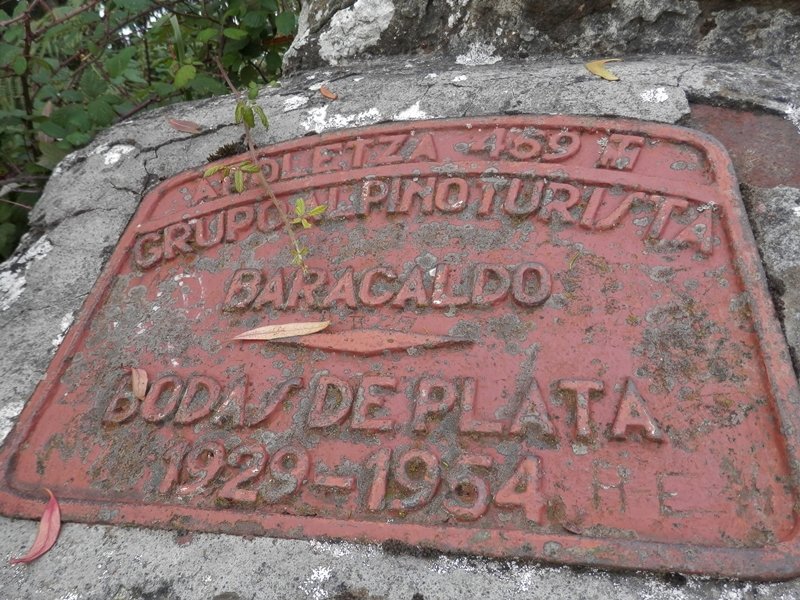 Tontorreko Plaka