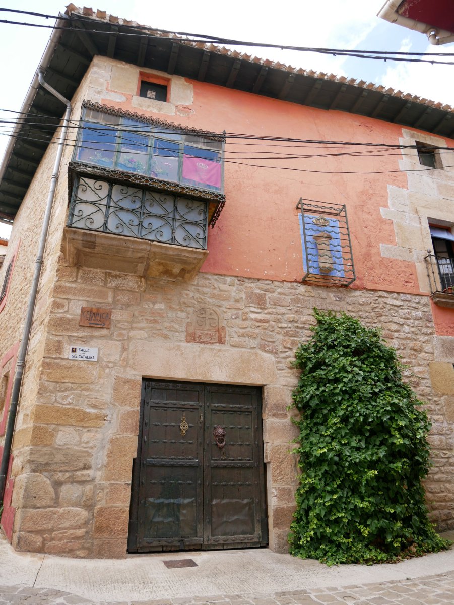 Etxea, Zirauki.