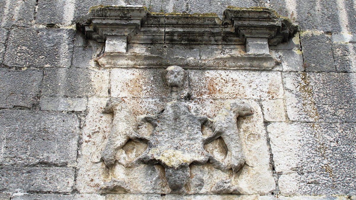 Etxe bateko armarria, Artabia-allin